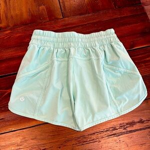 Lululemon Hotty Hots Size 8